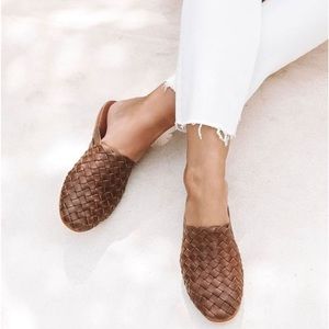 Liberte Tulum Woven Leather Mule Chocolate size 10